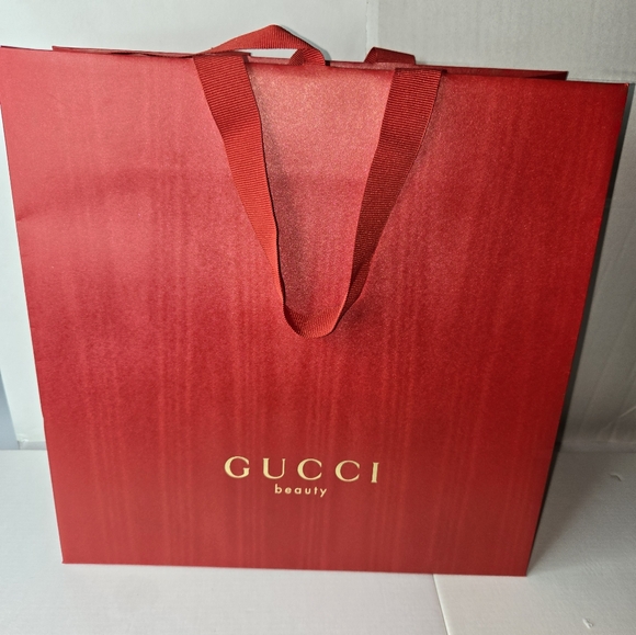 Gucci Beauty Red Woodgrain Pattern Gift Bag - Picture 10 of 16